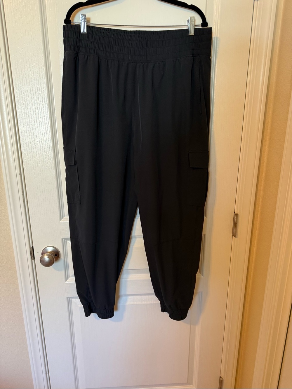 Abercrombie & Fitch YPB Black Cargo Track Joggers